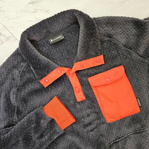 Cotopaxi Capitan Highloft Fleece Pullover Unisex WL MM Graphite and Red Outdoors